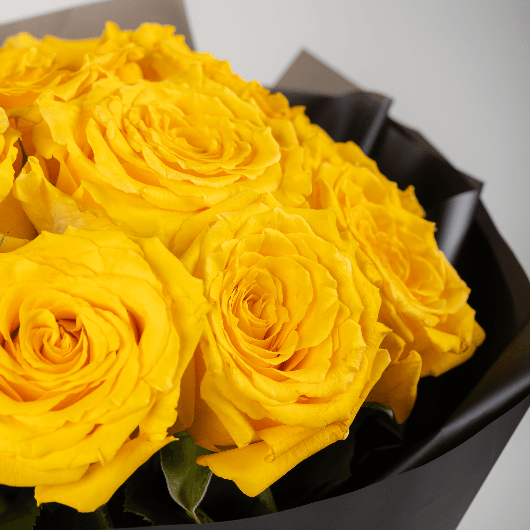 15 Yellow Roses Bouquet