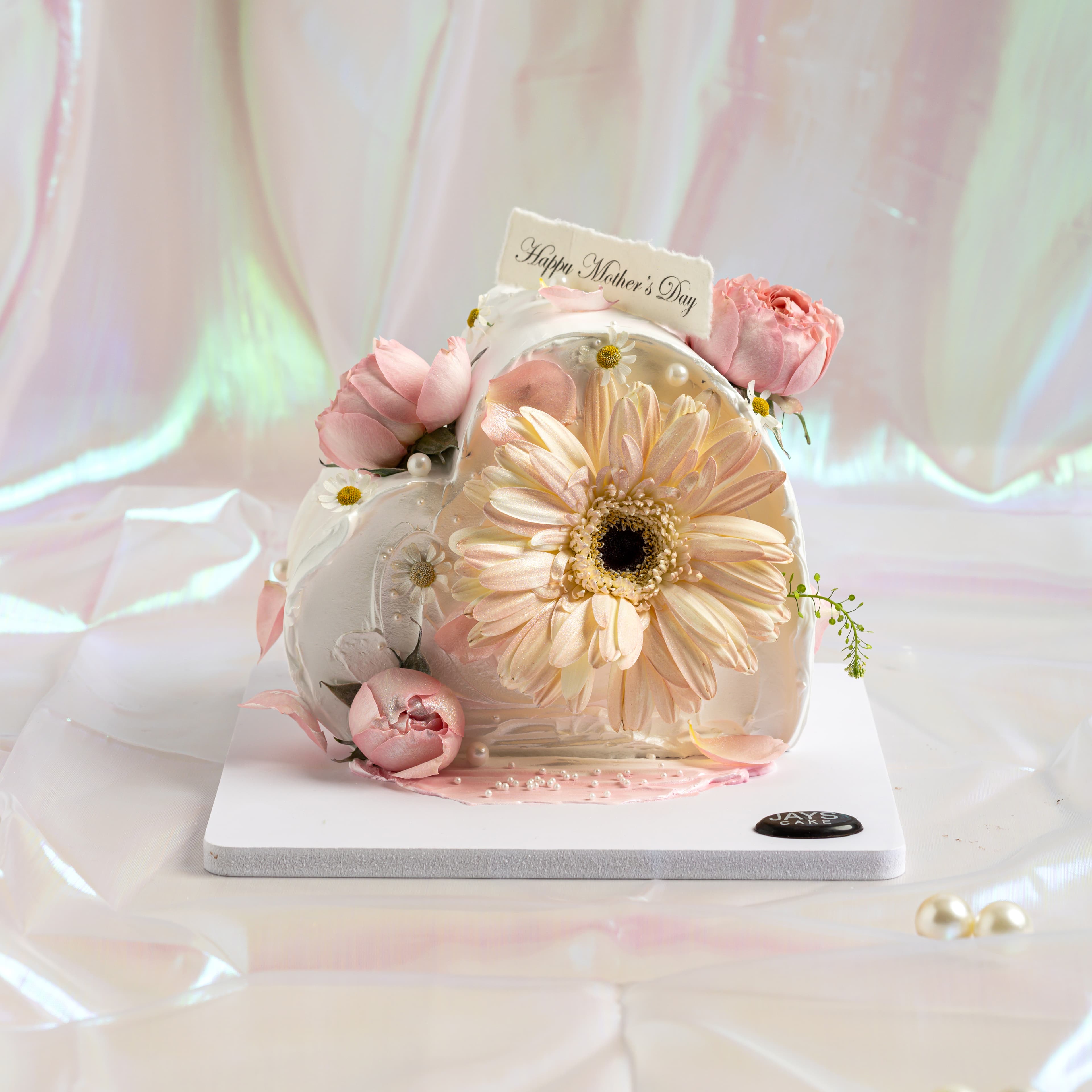 Mother’s Bloom Cake